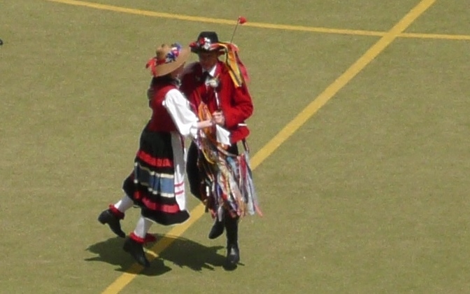 Metzerpaar beim Uracher Schäferlauf